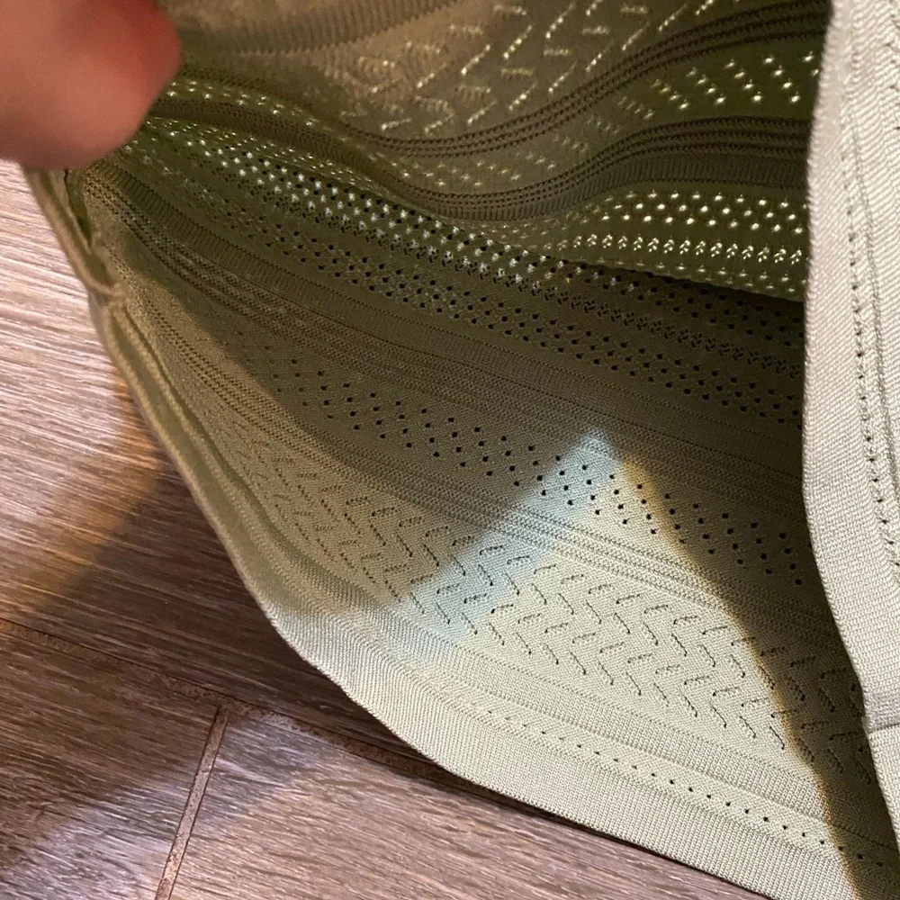 Babaton XS Green Bodycon Tube Skirt - Picture 5 of 8